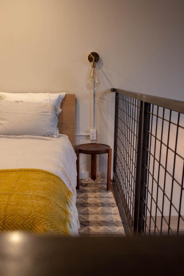 Eco Friendly Loft In Center City, Contactless Check In - Hive Room فيلادلفيا المظهر الخارجي الصورة